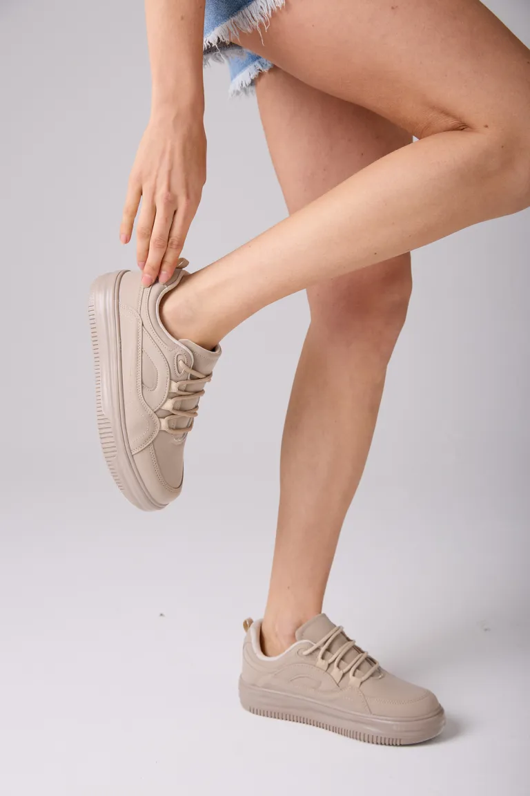 Bej Hafif Sneaker